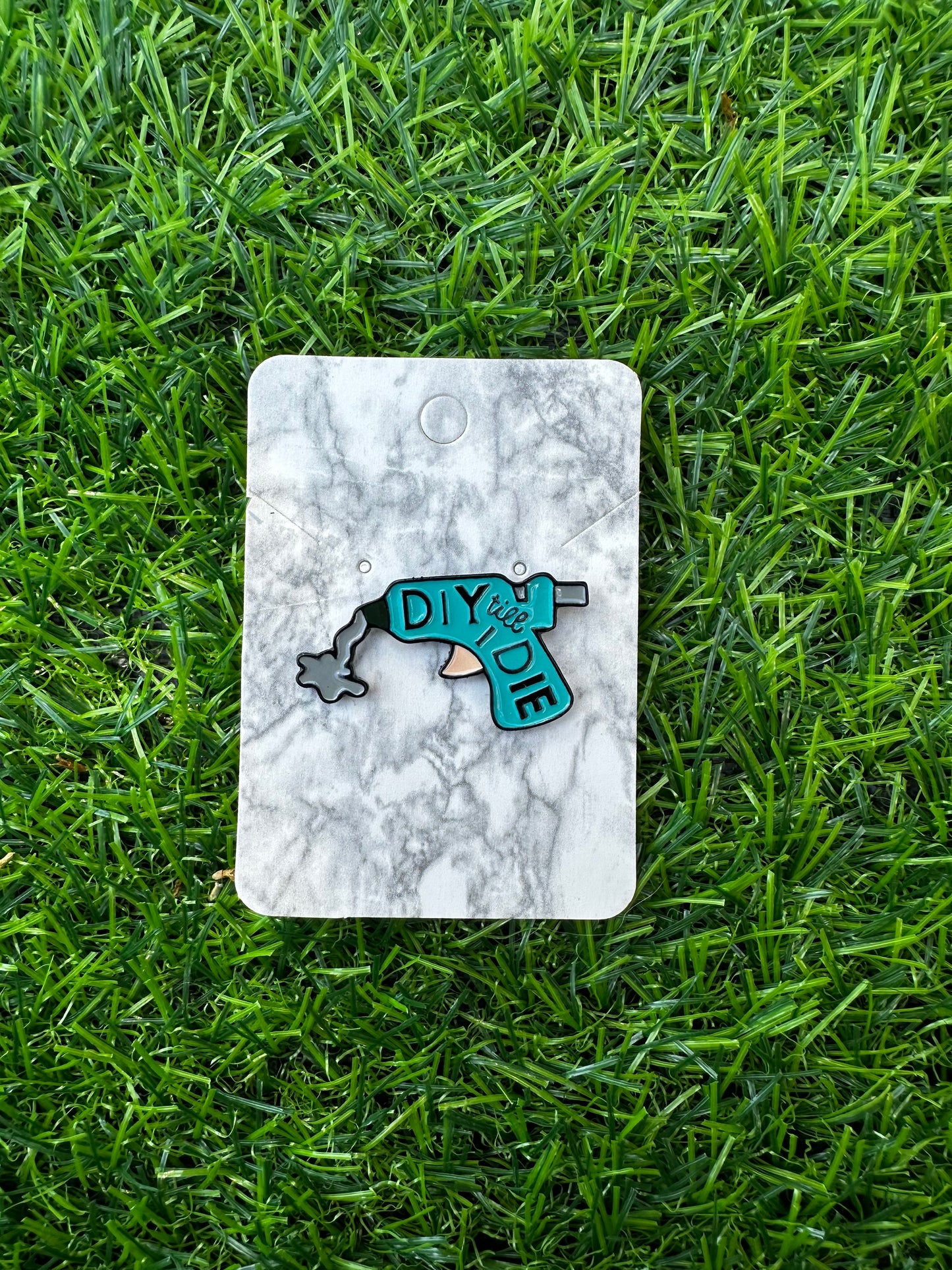 Pin Importado DIY till I Die