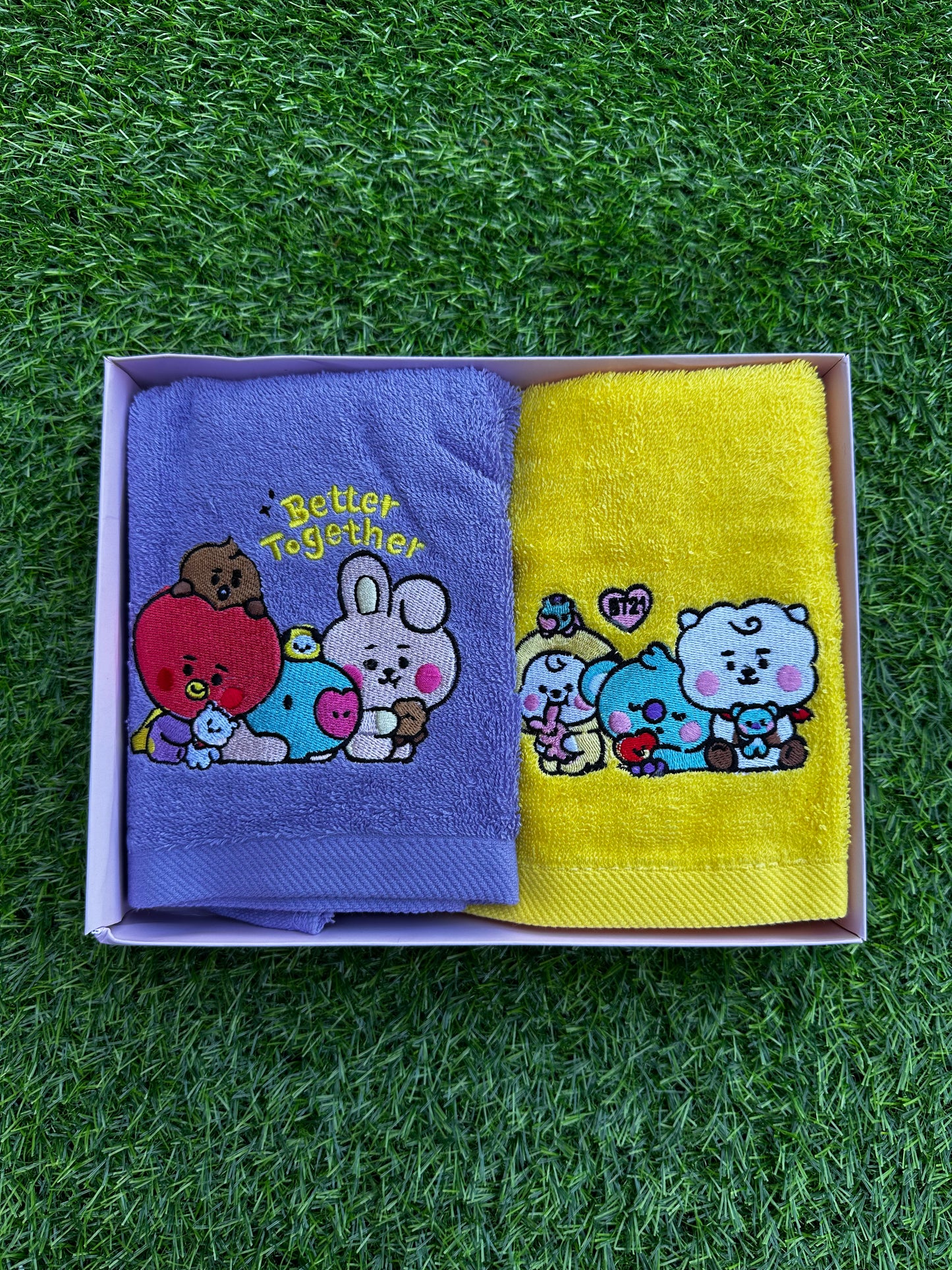 Kit com 2 Toalhinhas Bordadas BT21 LINE FRIENDS (BTS)